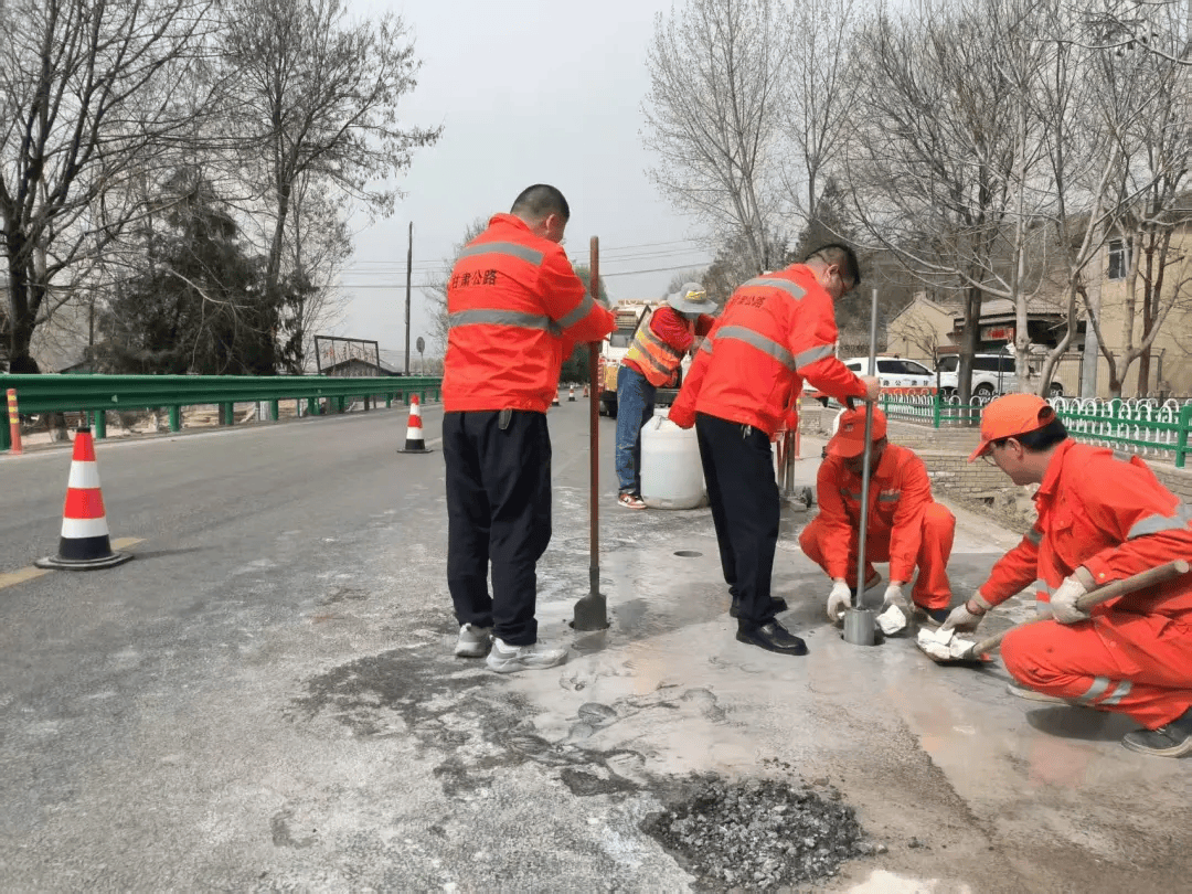 問(wèn)計(jì)獻(xiàn)策·創(chuàng)新賦能⑥ | 靈臺(tái)公路段 創(chuàng)新賦能公路養(yǎng)護(hù)，智慧守護(hù)交通脈絡(luò)